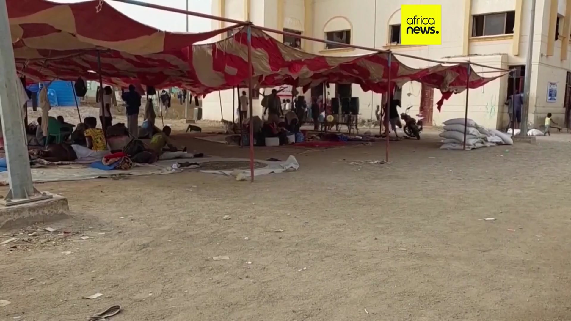 'Video thumbnail for Sudan accuses UAE of sending Colombian mercenaries to fight alongside RSF'