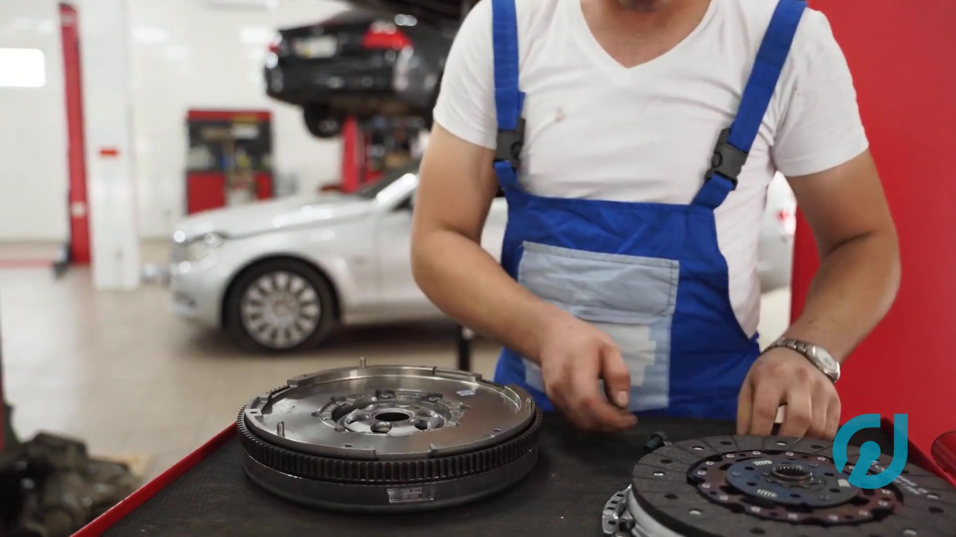 'Video thumbnail for Fix P0401 Code (EGR Flow Insufficient) | Expert DIY Repair Tips'