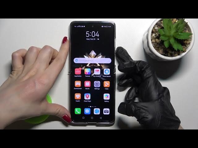 Video thumbnail for How to Activate Volume Key Quick Launch Feature on HUAWEI P50 Pocket