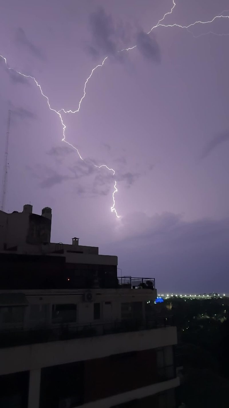 Video thumbnail for Buenos Aires Skyline Shattered by Massive Lightning Storm