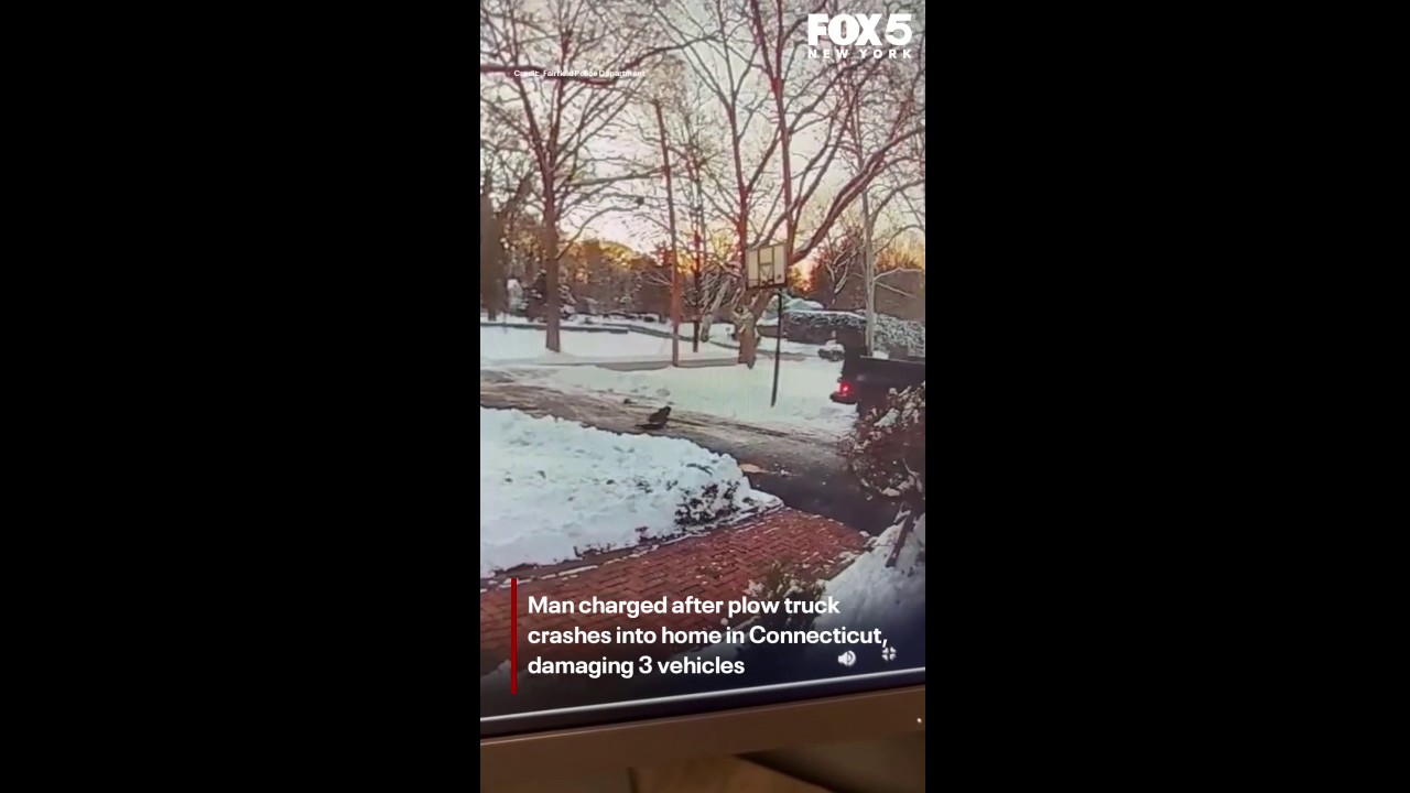 Video thumbnail for Video shows CT man plow through cars, crash into Fairfield home