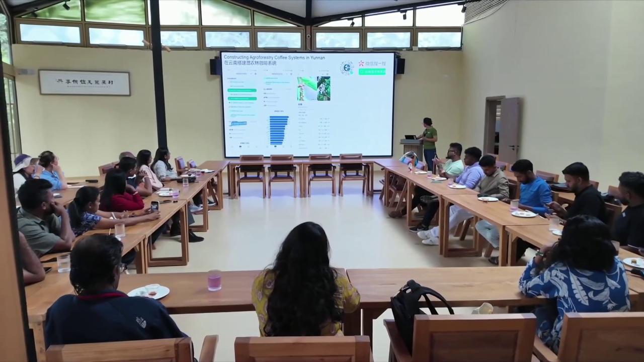 Video thumbnail for Yunnan: Sri Lankan media professionals explore coffee culture in China's Yunnan.