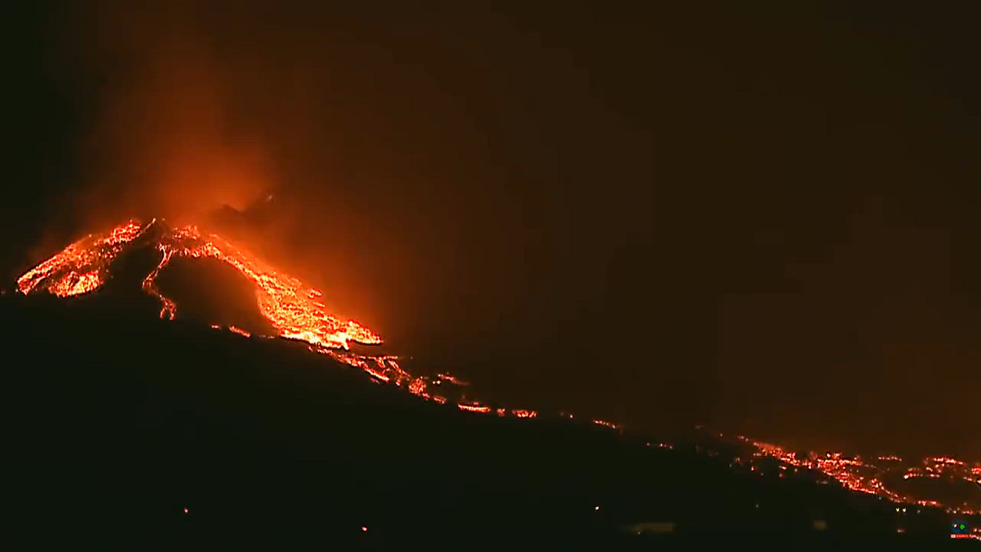 'Video thumbnail for Neuer Bruch in Vukanwand - La Palma 2021'