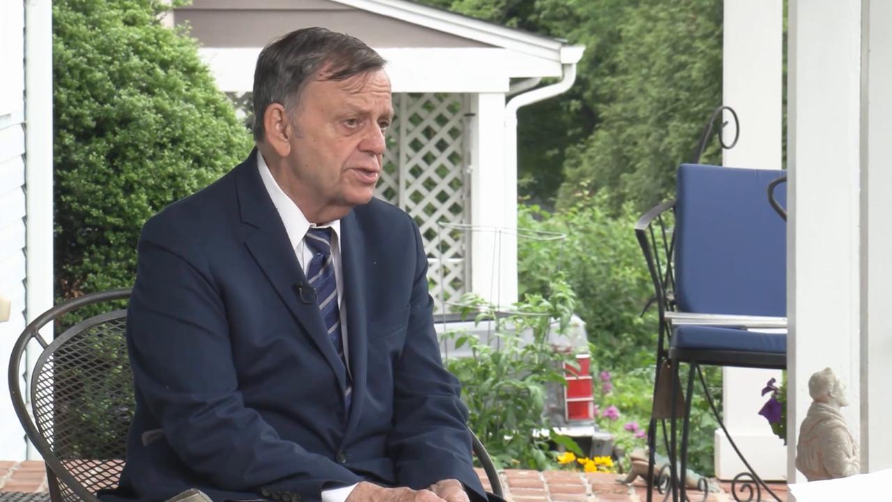 Video thumbnail for United States: U.S. expert highlights China's innovation-driven development.