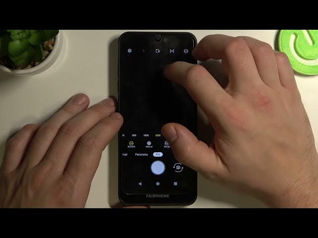 Video thumbnail for Fairphone 3 – Camera Preview