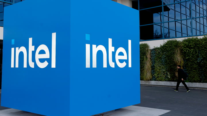 Video thumbnail for Intel Bets Big on the A.I. Boom With $15 Billion Stock Sale