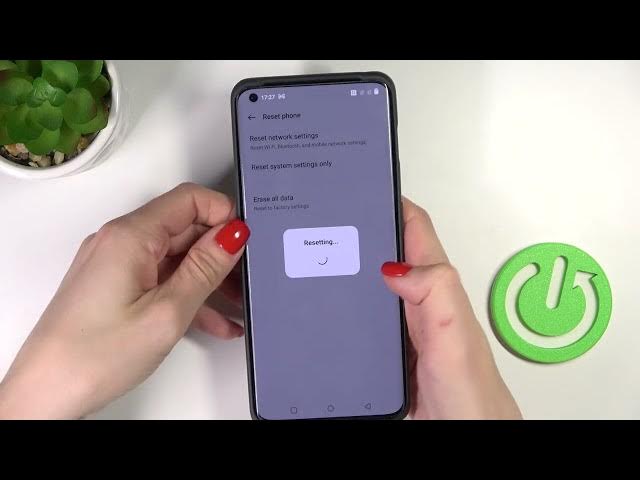 Video thumbnail for OnePlus 10 Pro - How To Reset Network Settings