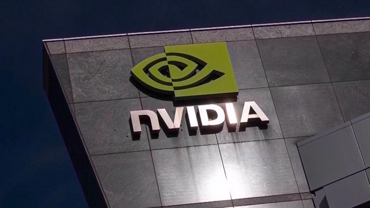 Video thumbnail for China: Global AI data centers worldwide face threat from extreme weather: media reports.
