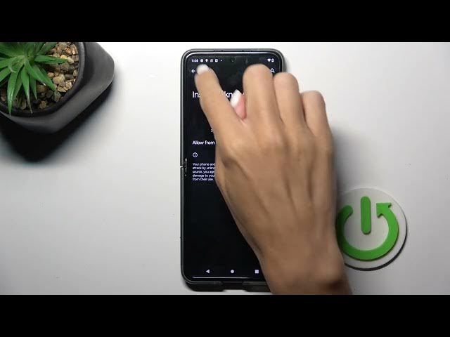 Video thumbnail for How to Allow Unknown Sources in MOTOROLA Razr 40 – Allow Installation