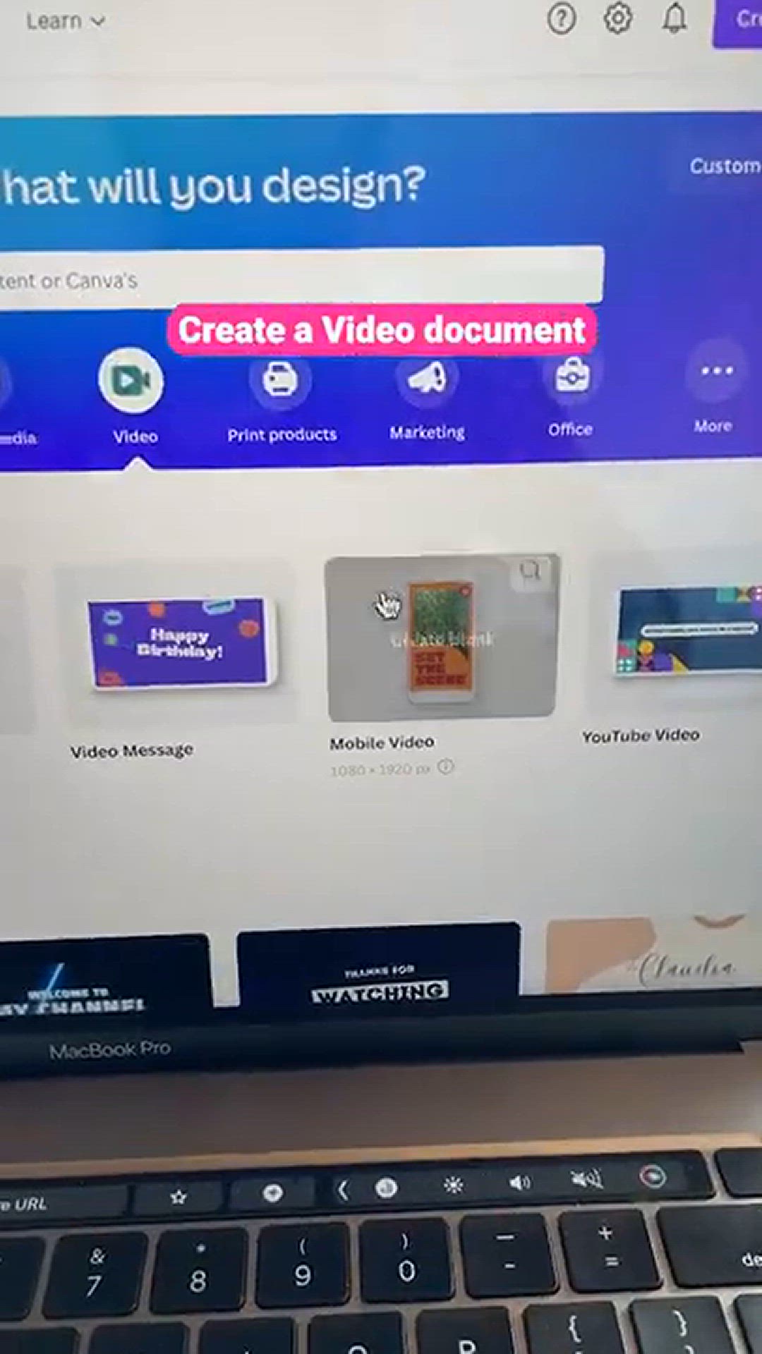 'Video thumbnail for NEW TRANSITIONS in Canva you gotta know! [2022] _ Shorts'