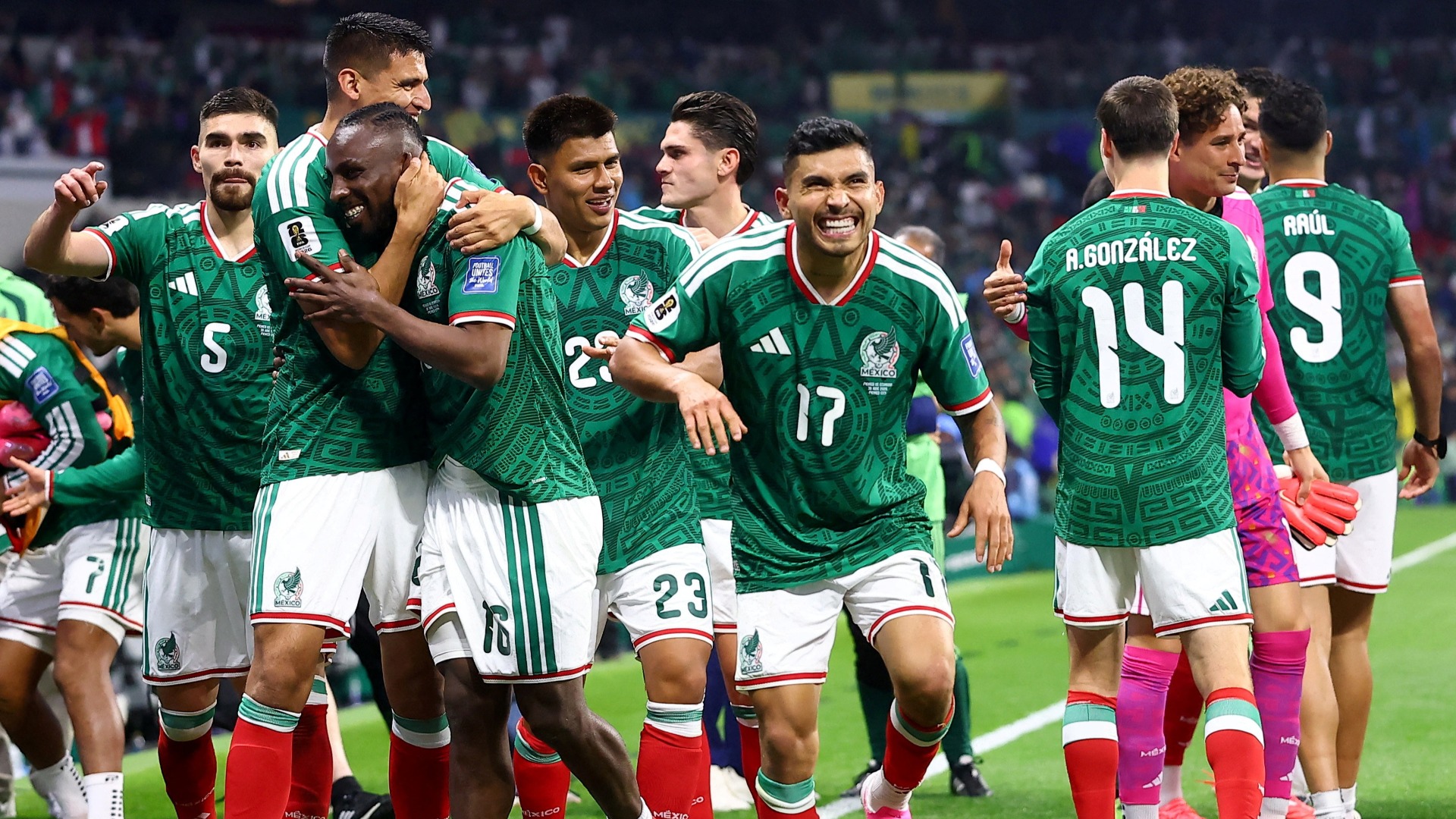 Video thumbnail for Uniting People Through Soccer: The Heart of Mexican Fans