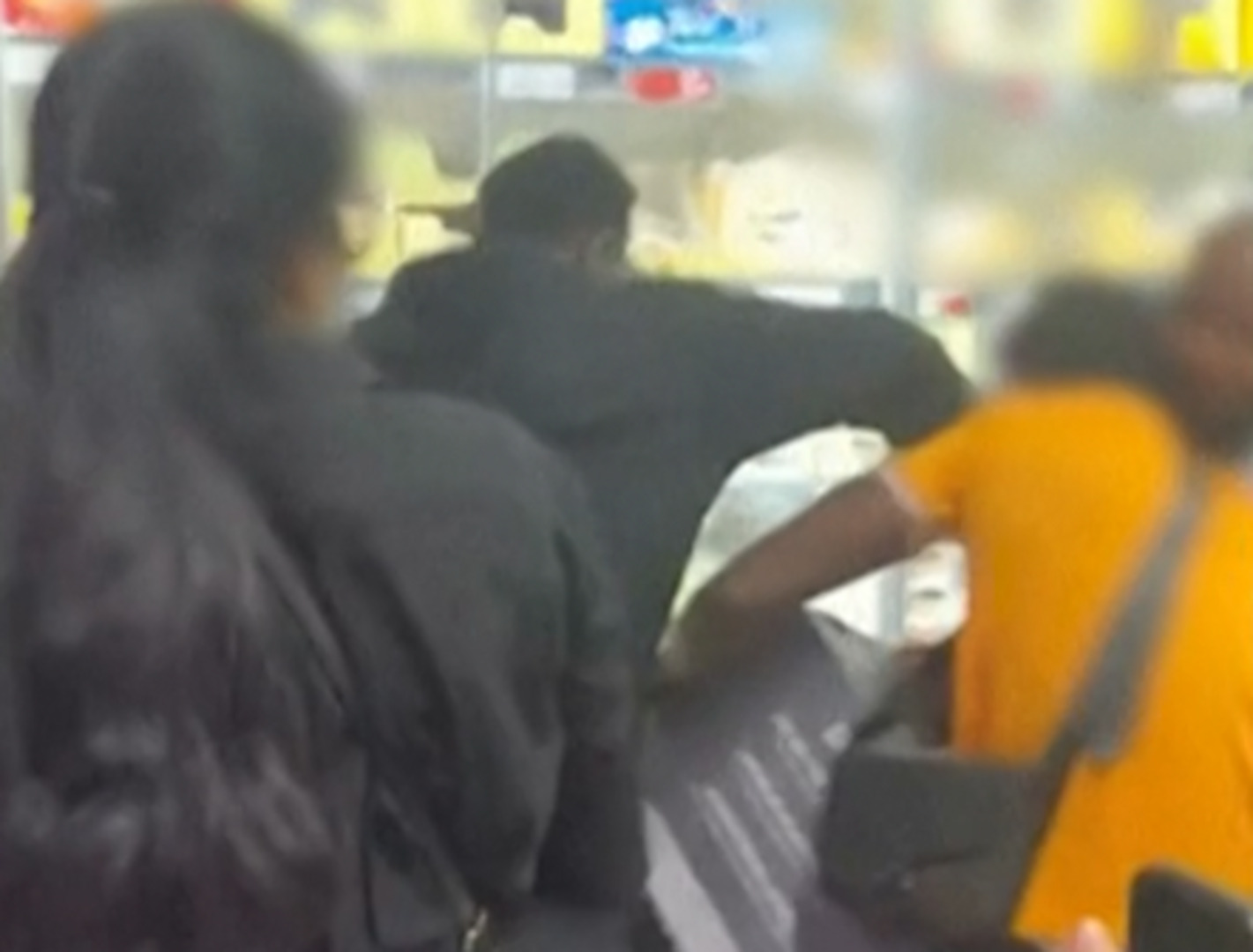 Video thumbnail for Supermarket chaos for air conditioner sale in France amid heatwave