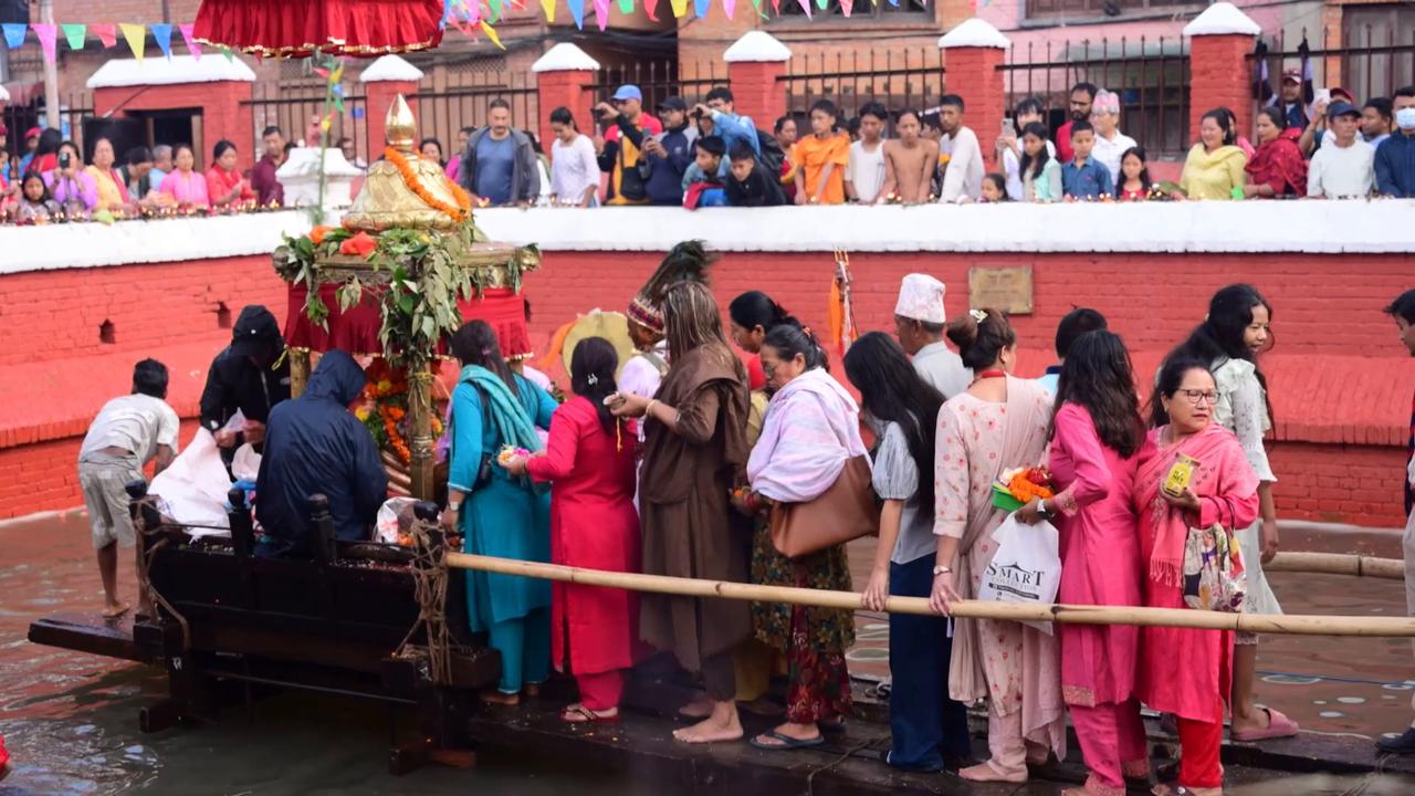 Video thumbnail for Nepal: Nepal marks Janaipurnima festival amid floods.