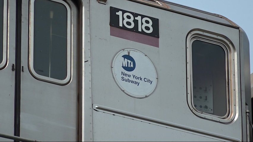 Video thumbnail for MTA report: Buying new train cars, buses could cost $1B more due to tariffs