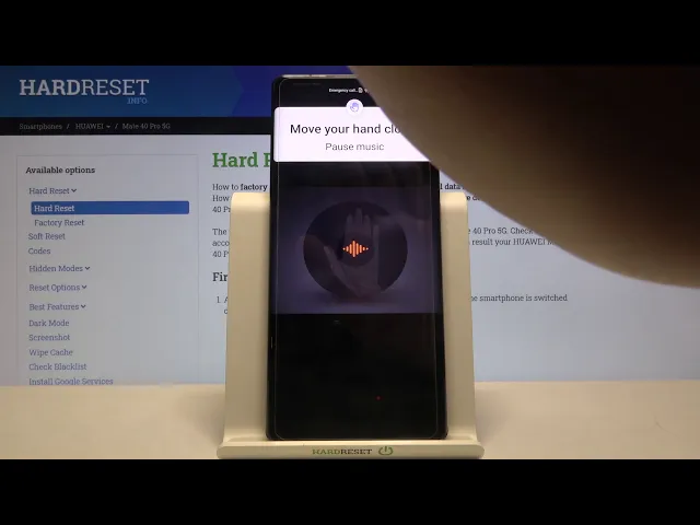 Video thumbnail for How to Use Air Gestures on  HUAWEI Mate 40 Pro 5G - Activate Air Gestures