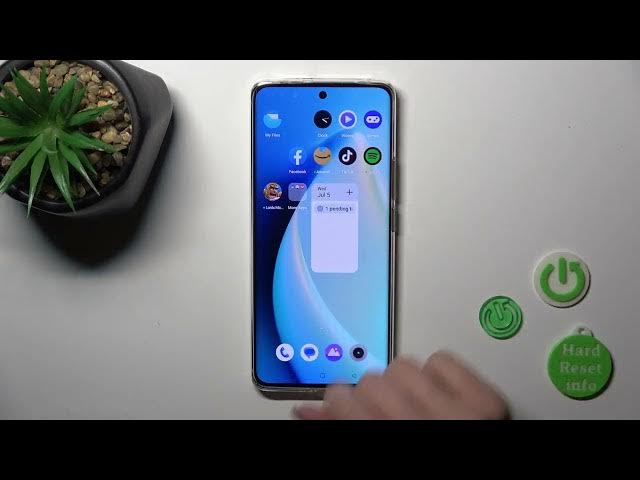 Video thumbnail for How to Add & Remove Home Screen Widgets on REALME 11 Pro