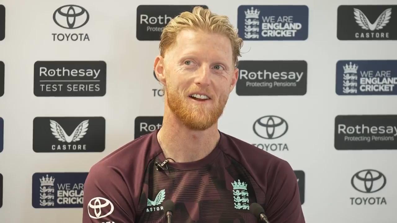 Video thumbnail for Dropping under-pressure Pope would 'be remarkable' - Stokes