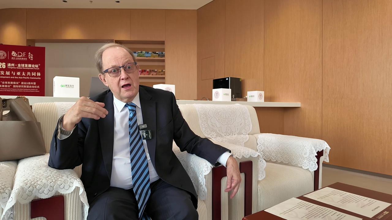 Video thumbnail for China: Global Development Forum Draws Scholars in Beijing.
