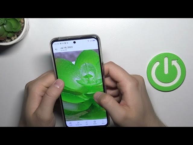 Video thumbnail for How to Take High Resolution 64MPX Photos on Tecno Camon 18 Premier?