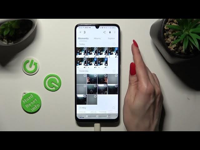 Video thumbnail for How to Choose Multiple Photos at Once on TCL 40 SE - Get Rid of Many Photos in Gallery