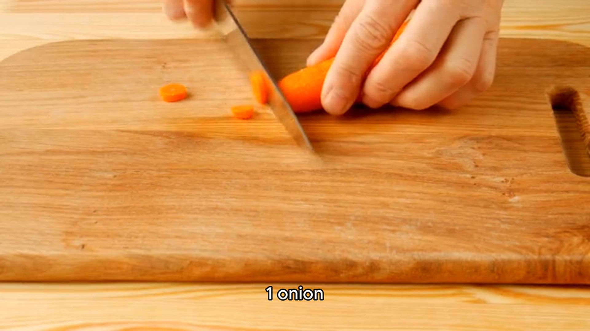 Video thumbnail for Carrot soup recipe