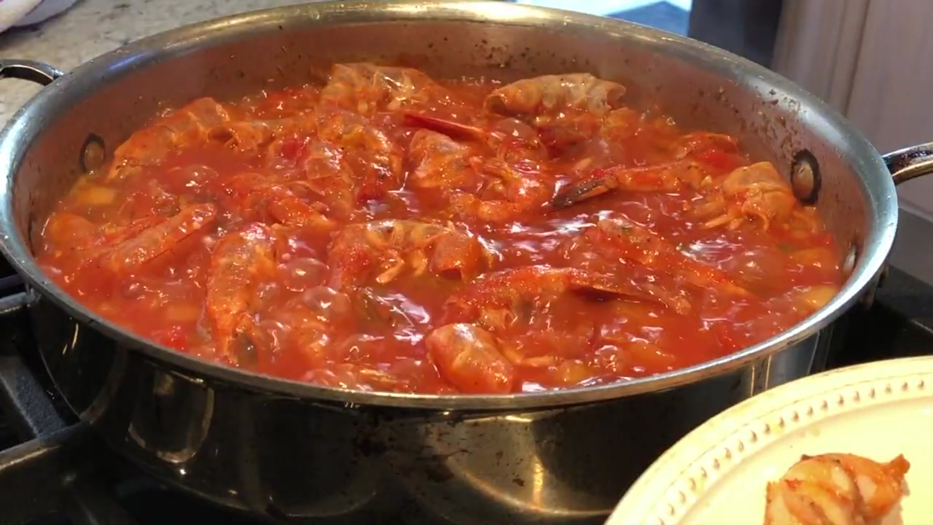 Video thumbnail for SHRIMP FRA DIAVOLO(720P_HD)