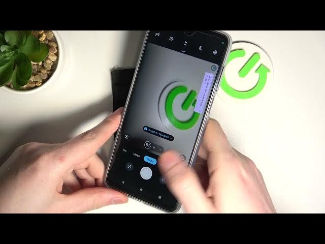 Video thumbnail for Take Macro Photos on MOTOROLA Moto G73 - Camera Settings