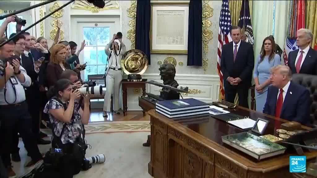 Video thumbnail for Judge orders White House to restore access to barred media companies