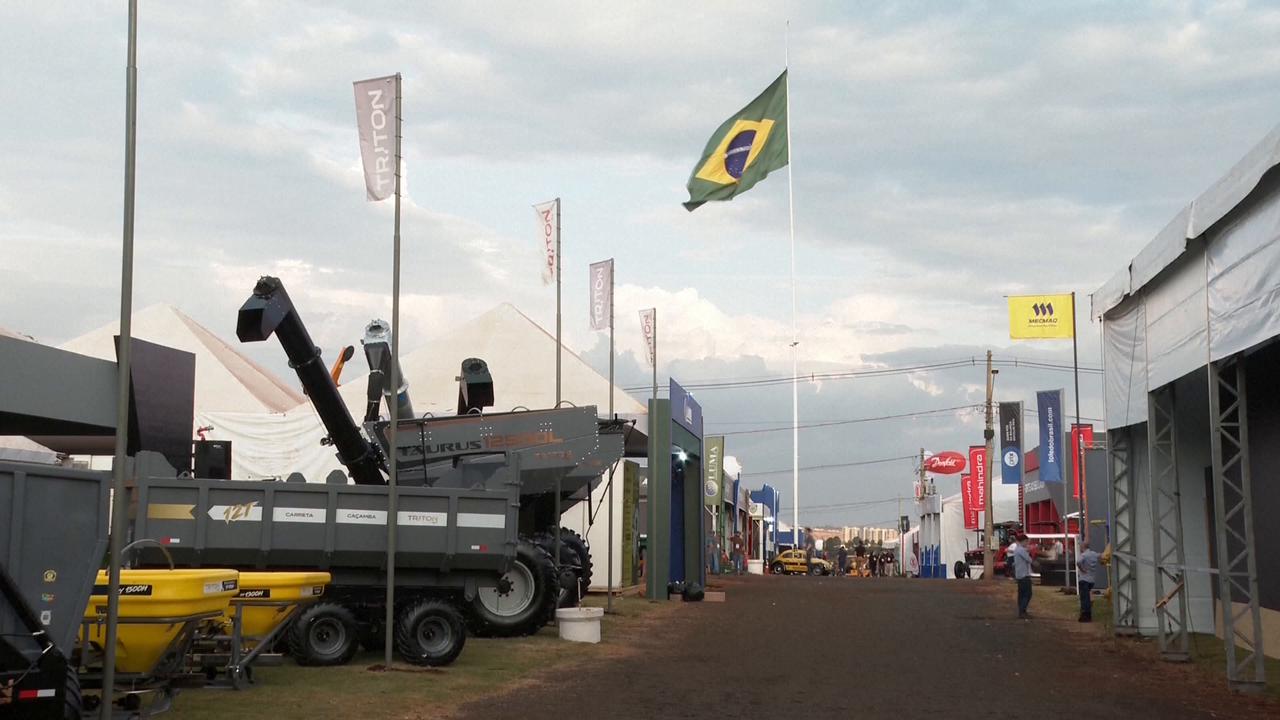Video thumbnail for Brazil: Agribusiness under pressure as Middle East tensions ripple across South America.