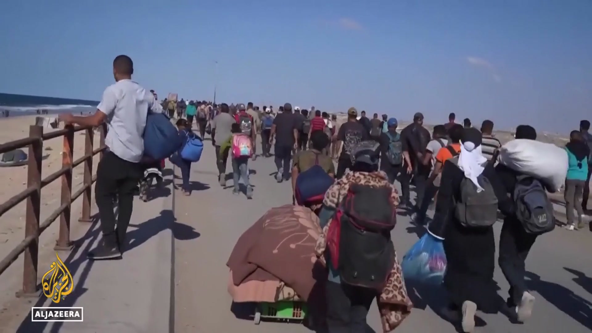 'Video thumbnail for Returning home: Tens of thousands make way to northern Gaza'