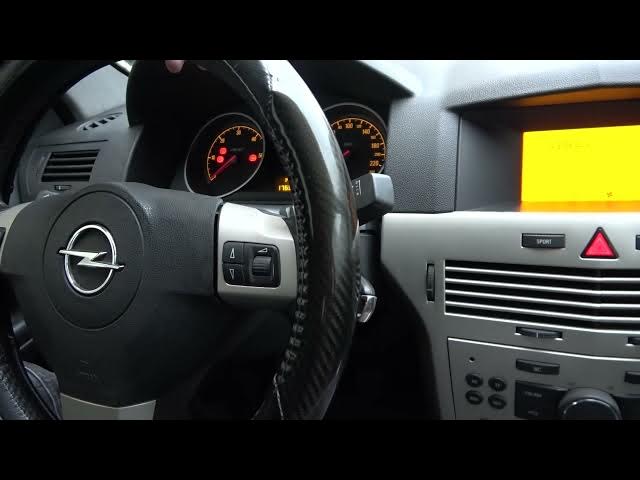 Video thumbnail for How to Turn Front and Rear Sprinklers On or Off in Opel Astra H GTC (2004 -2014) - Use Sprinklers