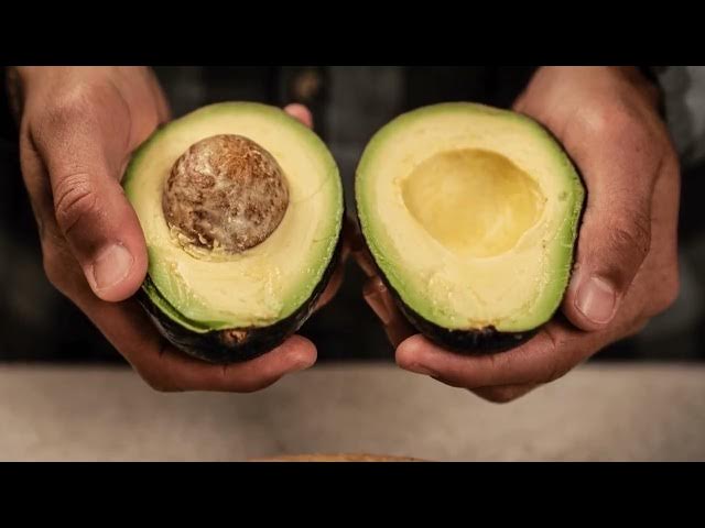 Video thumbnail for Easy Keto Avocado Chicken Salad: A Nutritious Delight