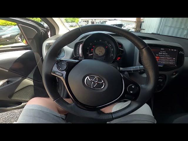Video thumbnail for How to Change Radio Panel Organization in Toyota Aygo II ( 2014 – 2021 )