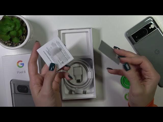 Video thumbnail for Google Pixel 8 - All Box Accessories