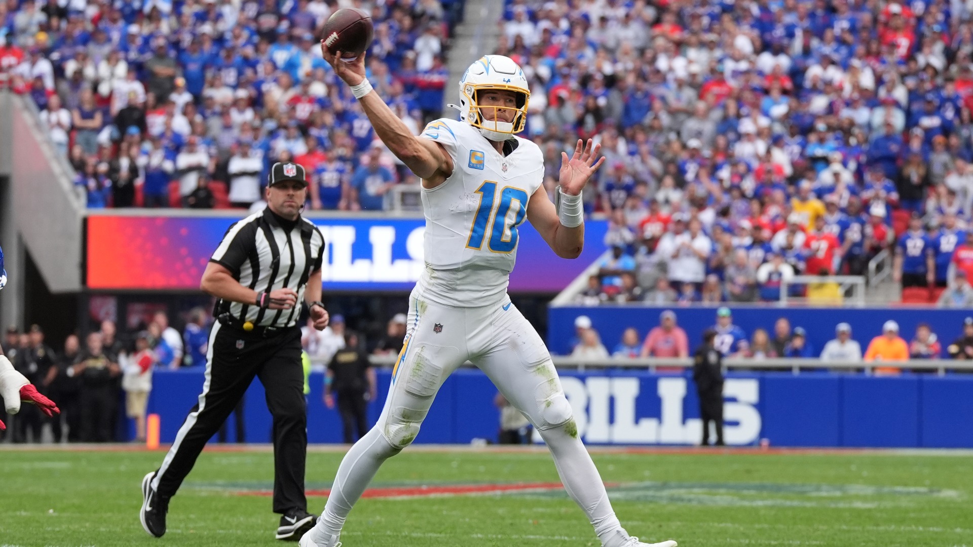 Video thumbnail for LA Chargers' Shocking Turnovers: Week 3 Game Recap