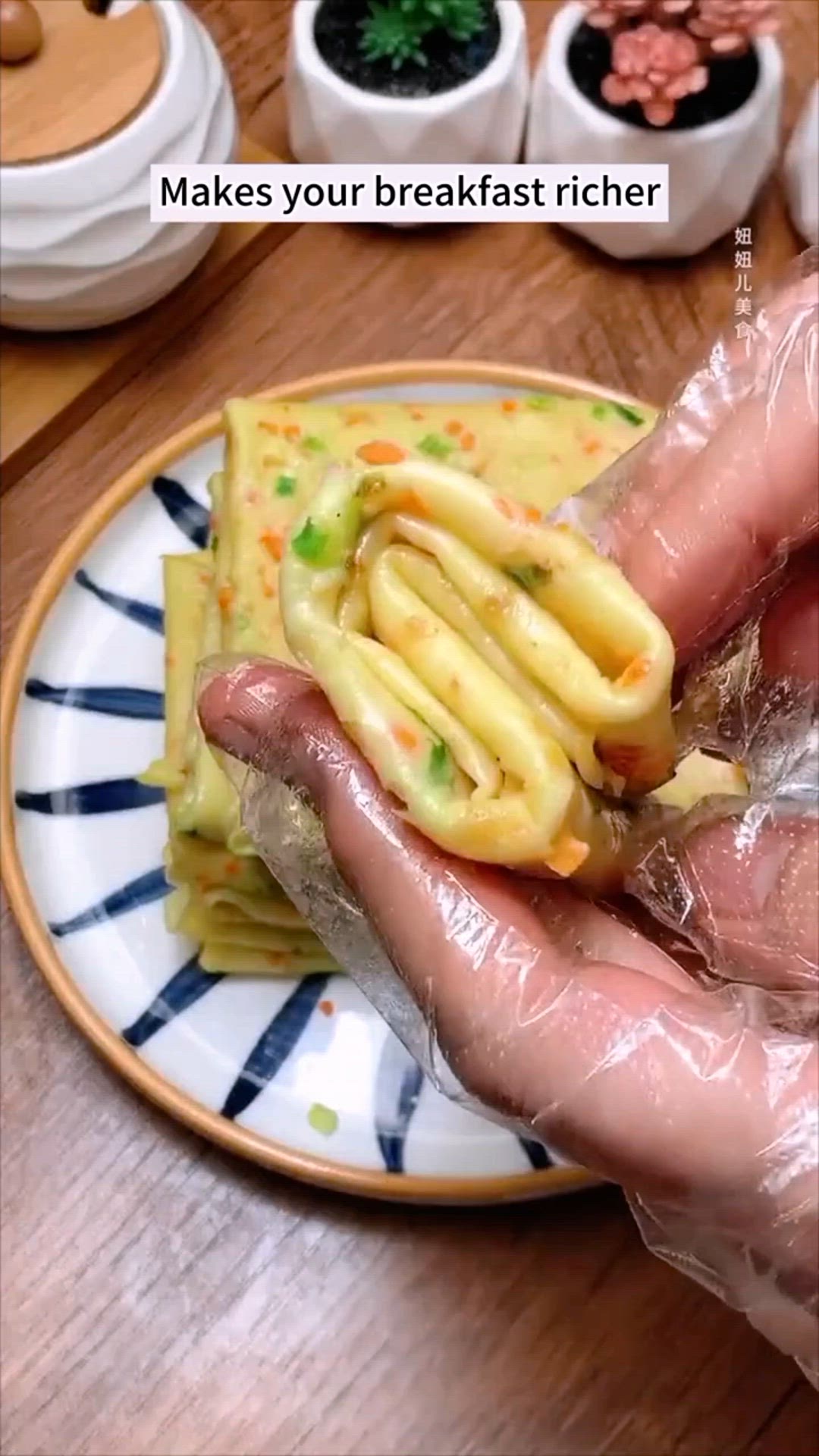 Video thumbnail for egg pan cake