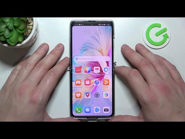 Video thumbnail for Does a HUAWEI P50 Pocket Have a Headphone Jack?