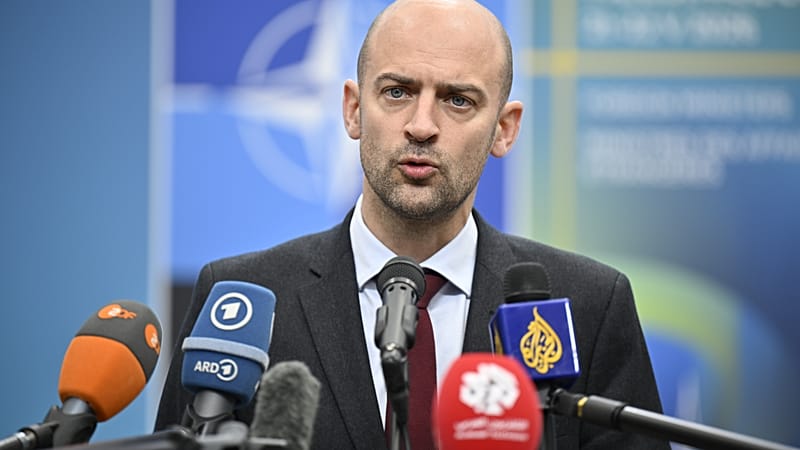 Video thumbnail for France opens disciplinary proceedings against ambassador to Central African Republic