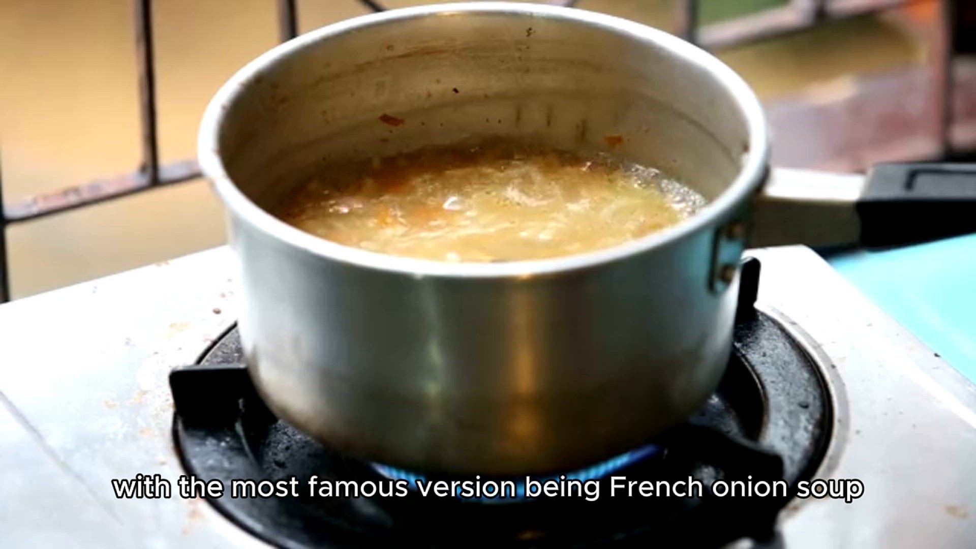 Video thumbnail for onion soup