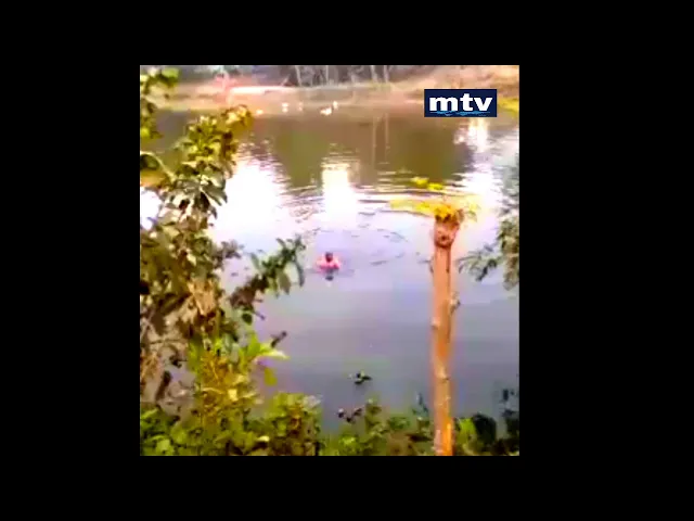 Video thumbnail for কান ধরে পানিতে ডুব দিয়ে জীবনে আর কোন দিন নির্বাচন করবে না! | মেহেরপুর টিভি