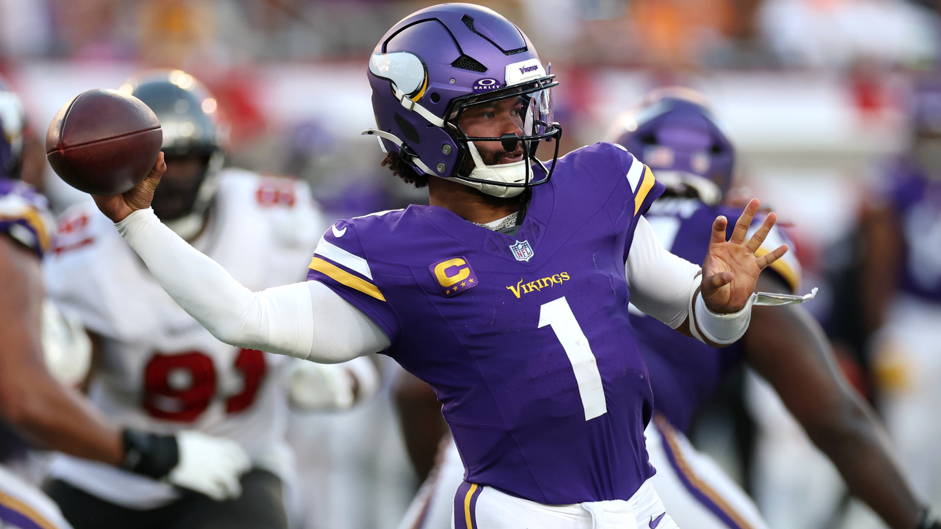 Video thumbnail for Kyler Murray Starts, Vikings vs. Dolphins Game Analysis