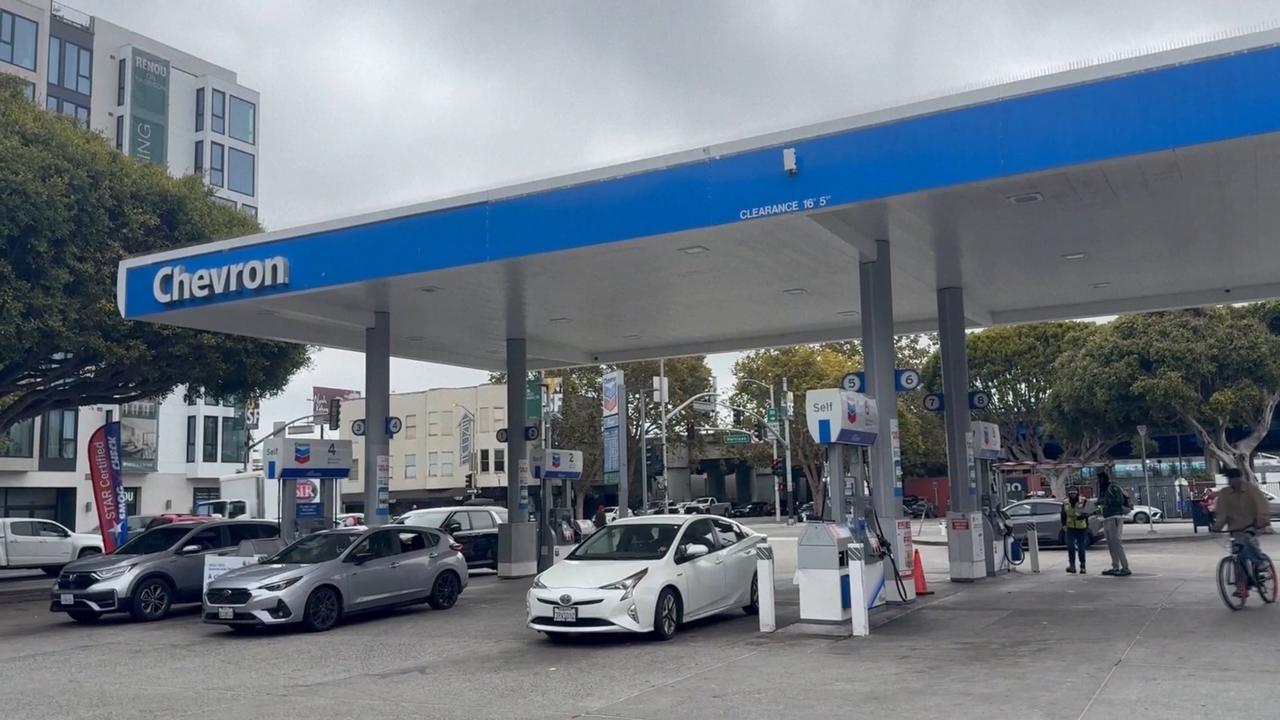 Video thumbnail for US: US surging energy prices put growing pressure on households.