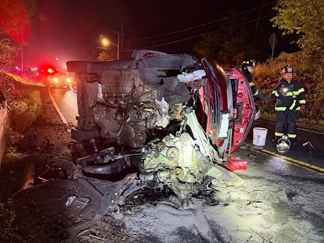 Video thumbnail for Car crashes into Center Moriches overpass, overturns after driver falls asleep