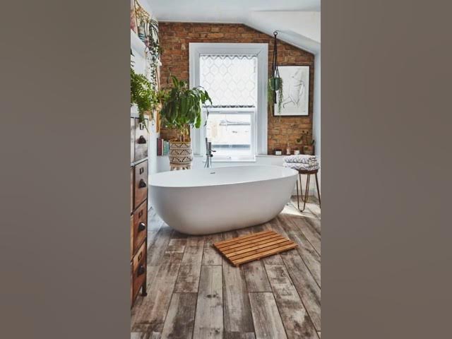 Video thumbnail for Canโt Afford a Beach House? Get The Bathroom Oasis Without The Sand #bathroommakeover #coastaldecor