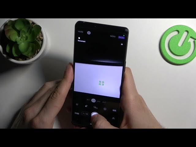Video thumbnail for How to Take Burst Shot on SONY Xperia 1 IV - Make Burst Shot