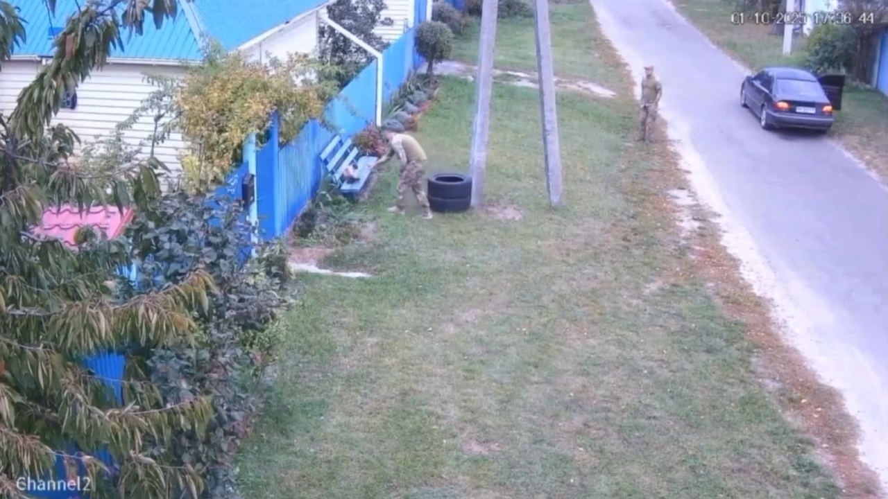 Video thumbnail for Soldiers Gently Return Lost Cat in Kyiv Oblast