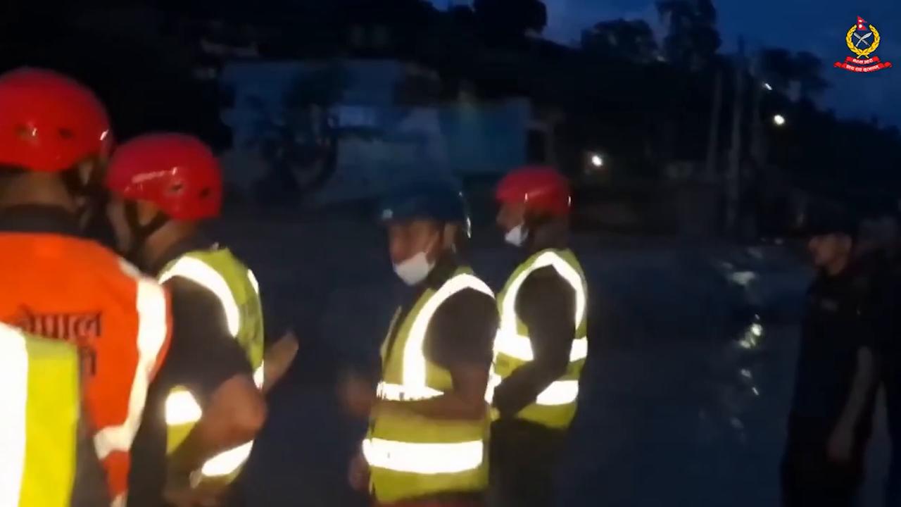 Video thumbnail for Nepal: Rescuers dig through mud in search of victims after deadly mudslide in Nepal.