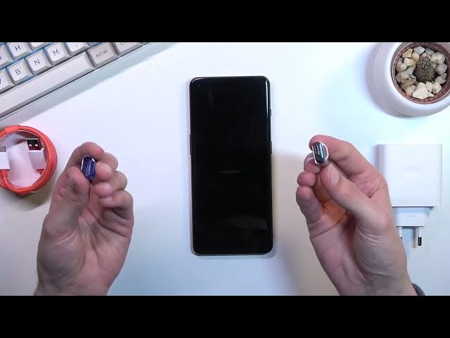 Video thumbnail for OnePlus 10 Pro 5G - Unboxing