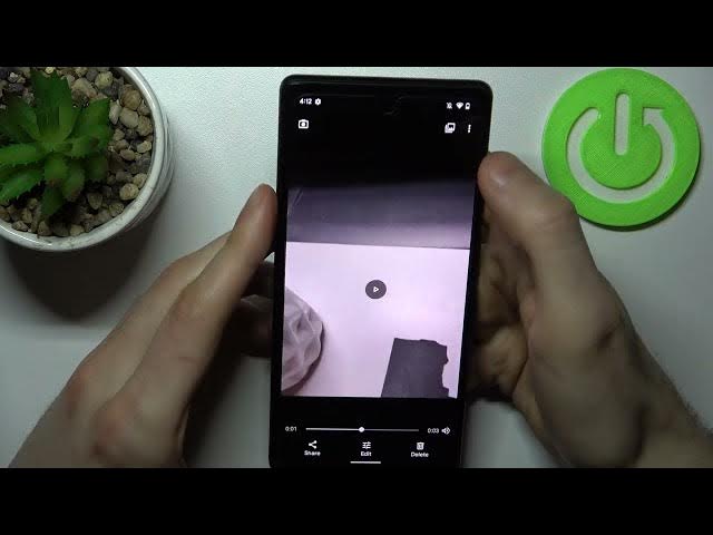 Video thumbnail for How to Take Burst Shot on Google Pixel 6a - Take Series of Pictures