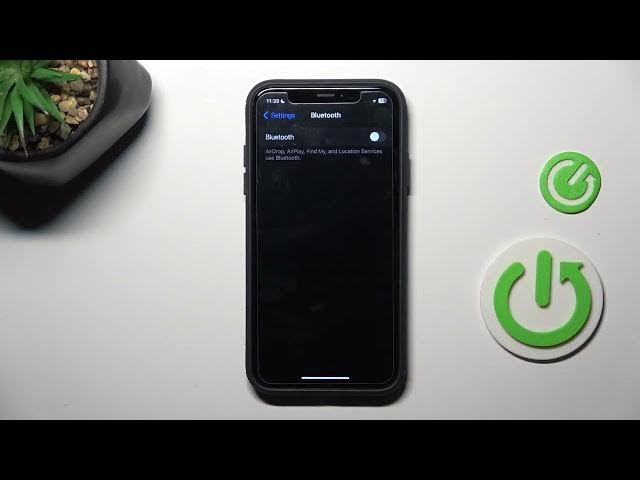 Video thumbnail for How to Manage Network Settings on iPhone – Network Preferences
